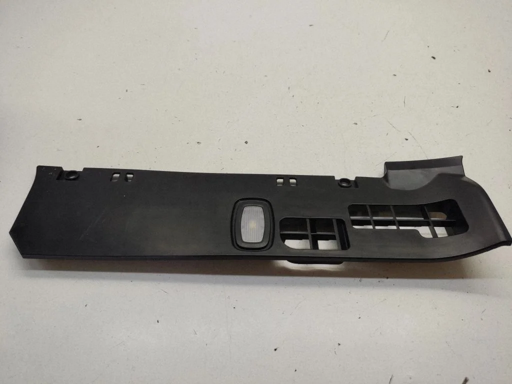 Dashboard lower bottom trim panel – Mercedes-Benz A-Class W176 (2012-2018)