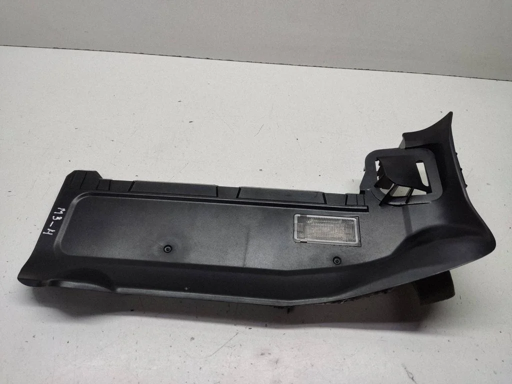 Dashboard lower bottom trim panel – left
