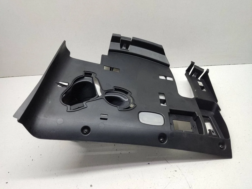 Armatuurlaua alumine viimistluspaneel – Mercedes-Benz ML-klass W164 (2005-2011)