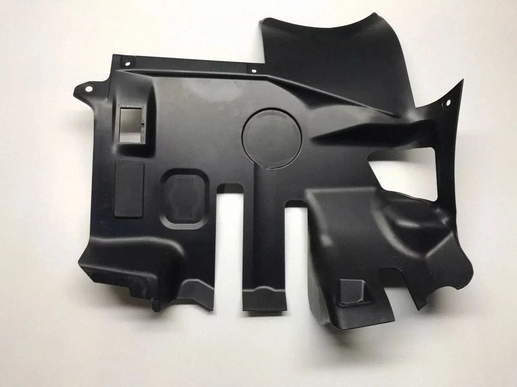 Armatuurlaua alumine viimistluspaneel – BMW 3-seeria E46 (1998-2005)