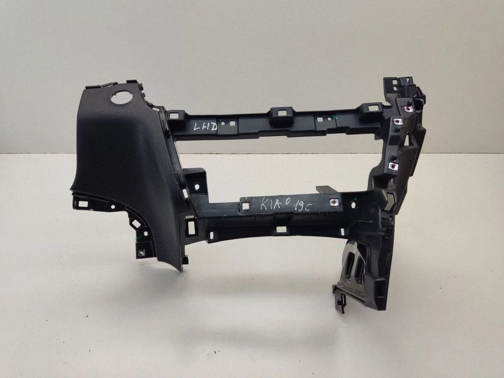 Dashboard lower bottom trim panel 84773D4110