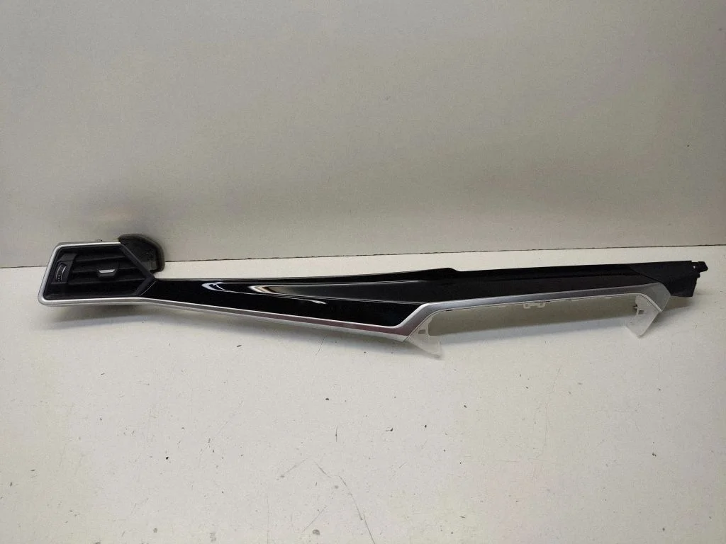 Kindalaeka dekoratiivviimistlusriba – BMW 3-seeria G20 G21 (2019-)