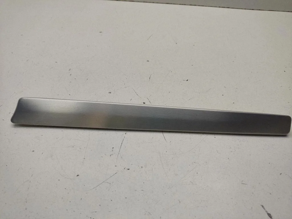 Listwa ozdobna A2516800971