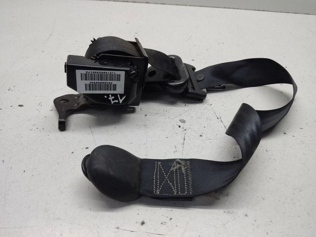 Rear seatbelt 04680509AC