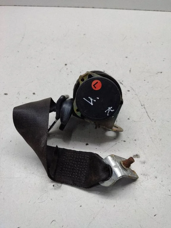 Tagumine turvavöö – Ford Fusion (2002-2005)