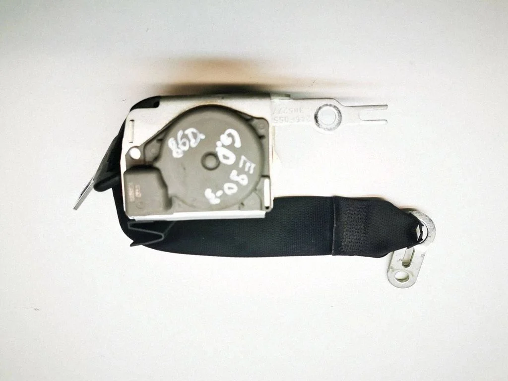 Tagumine turvavöö 6975365