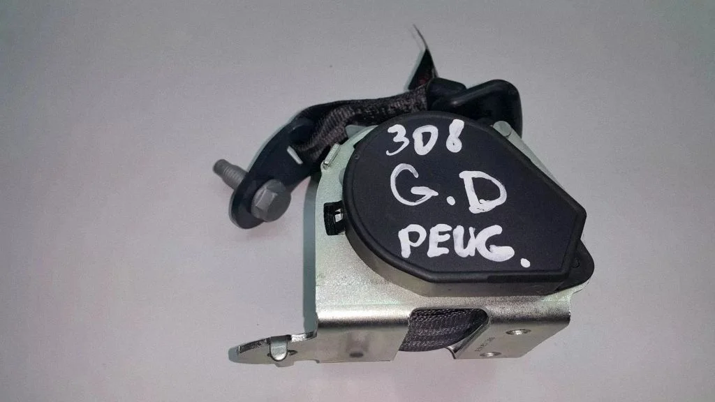 Tagumine turvavöö 8140070