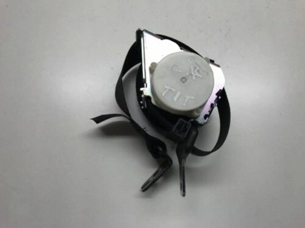 Rear seatbelt 6G9N611B69
