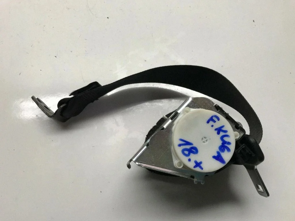 Rear seatbelt 4M51A611B68AJ – Ford Kuga I (2008-2012)