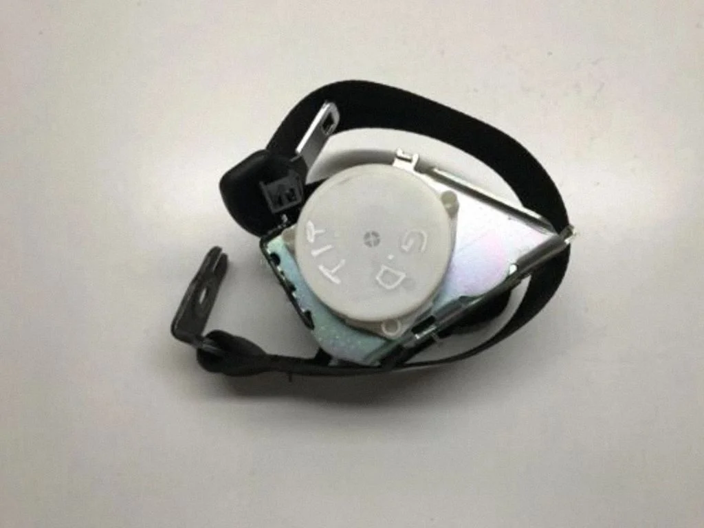 Rear seatbelt – Ford Mondeo MK IV (2007-2014)