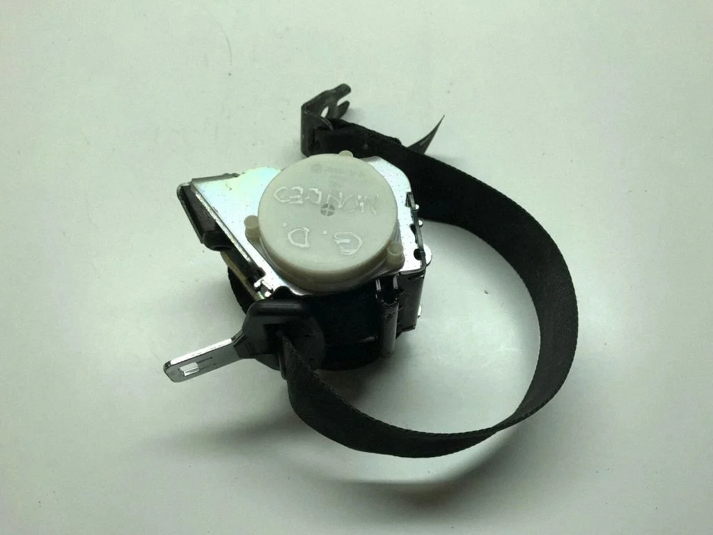 Rear seatbelt – Ford Mondeo MK IV (2007-2014)