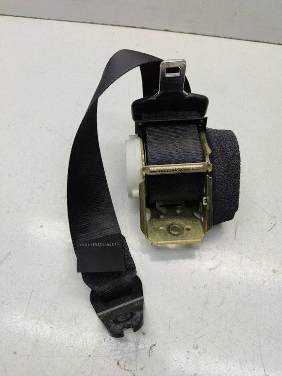 Tagumine turvavöö 4M51A622B68AG
