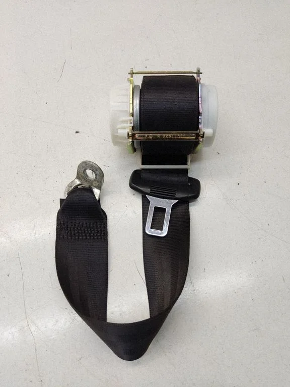 Rear seatbelt 8P3857805
