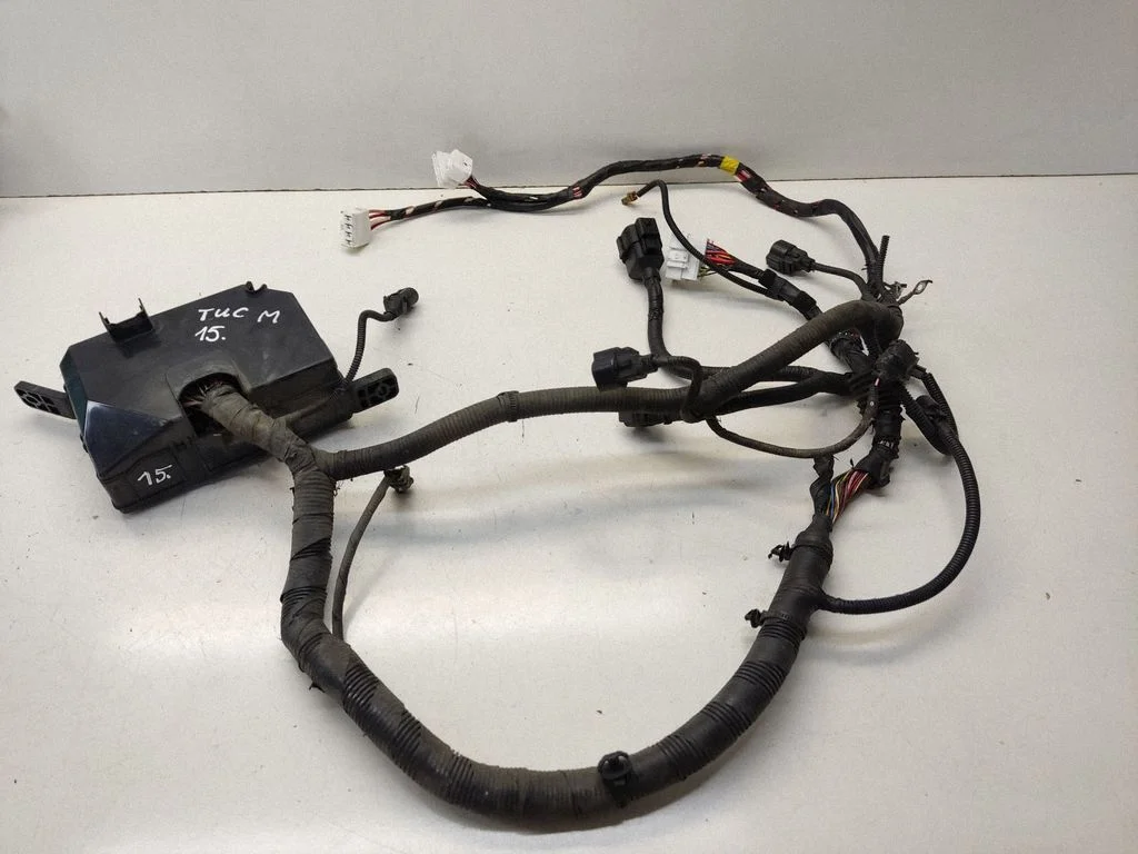 Fuse box set – Hyundai Tucson JM (2004-2009)