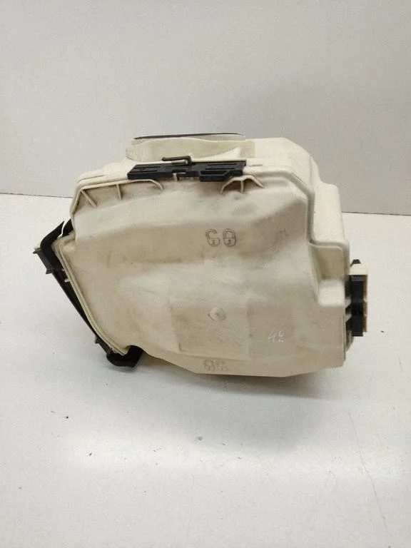 Fuse box set – BMW 3 Series E90 E91 (2005-2012)