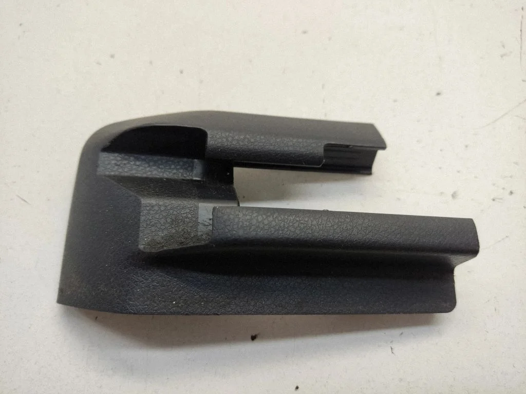 Front driver seat rail trim – Mercedes-Benz A-Class W176 (2012-2018)