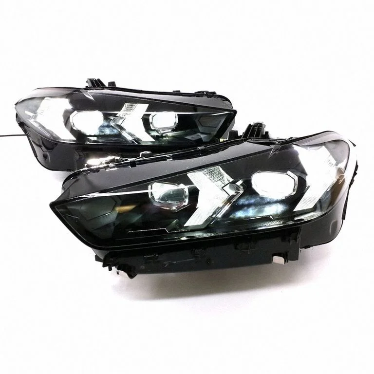Komplet reflektorów – BMW X5M G05 F95 (2019-)