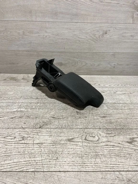 Armrest – BMW 3 Series E46 (1998-2005)