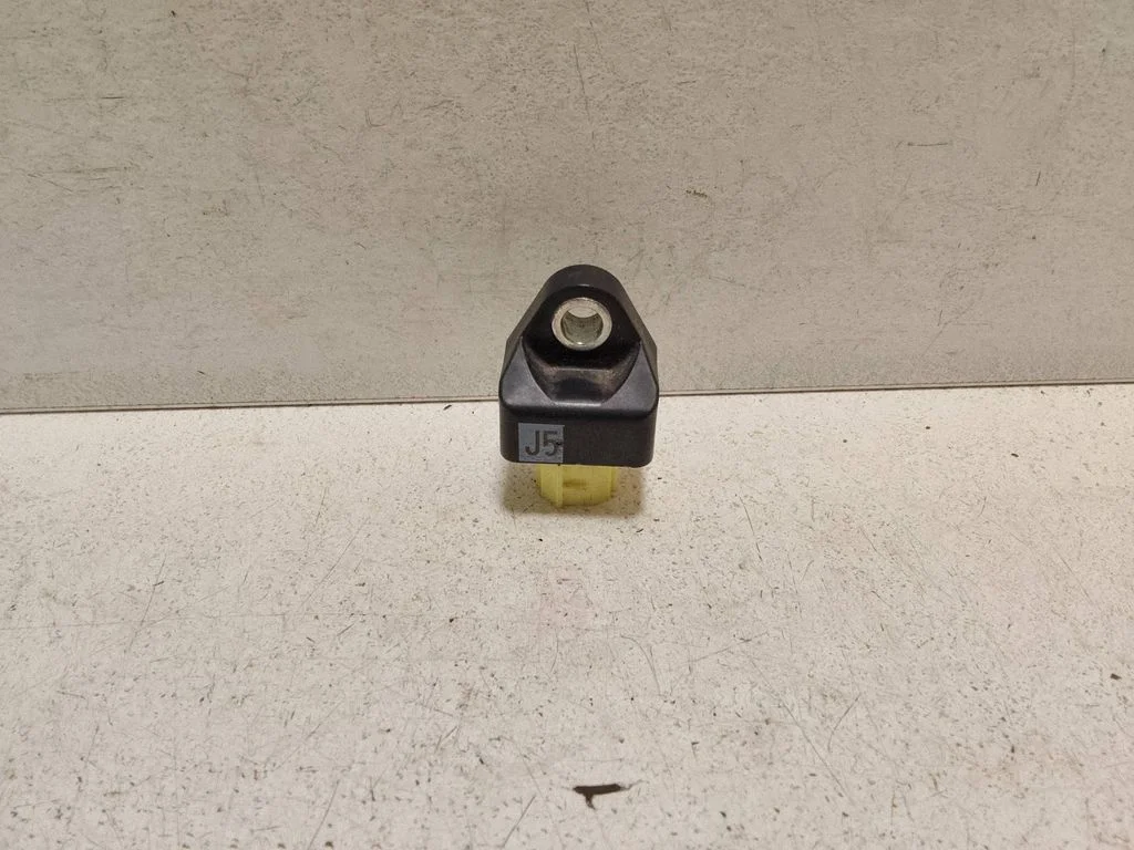 Airbag deployment crash/impact sensor 8917347050