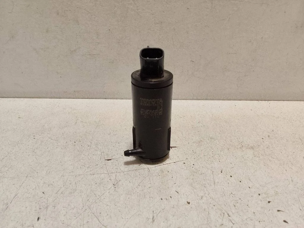 Klaasipesuvedeliku pump (klaaside) 8533033070 – Lexus ES 300h (7th Gen) (2018-2025)