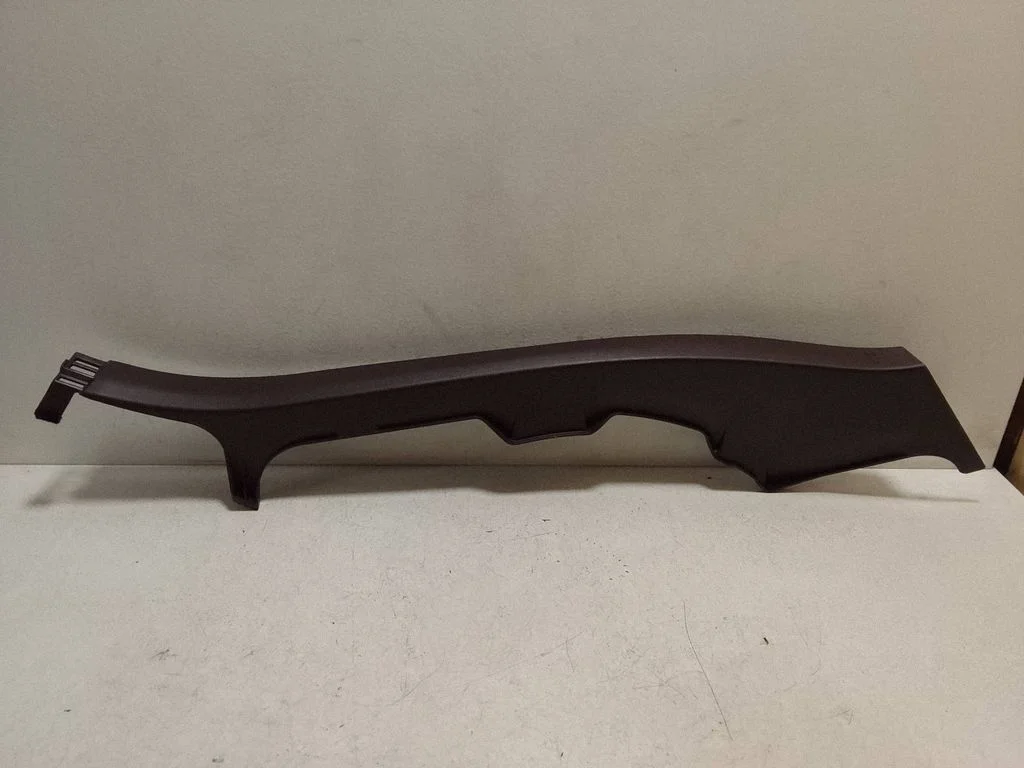Rear sill trim cover – Lexus ES 300h (7th Gen) (2018-2025)