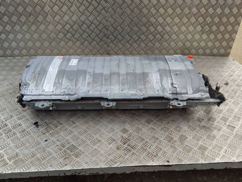 Hübriid-/elektriauto aku – Lexus ES 300h (7th Gen) (2018-2025)