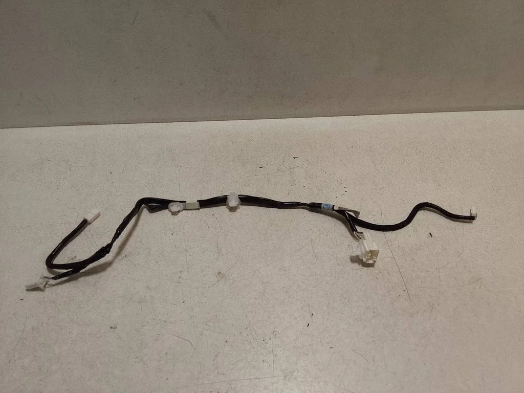 Other wiring loom – Lexus ES 300h (7th Gen) (2018-2025)