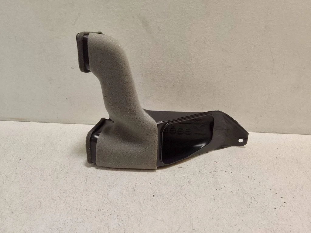 Cabin air duct channel – Lexus ES 300h (7th Gen) (2018-2025)