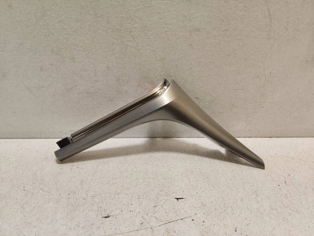 Panel trim – Lexus ES 300h (7th Gen) (2018-2025)