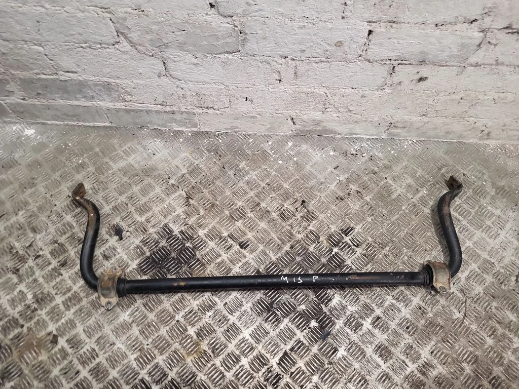 Priekšējais stabilizators – priekšējā