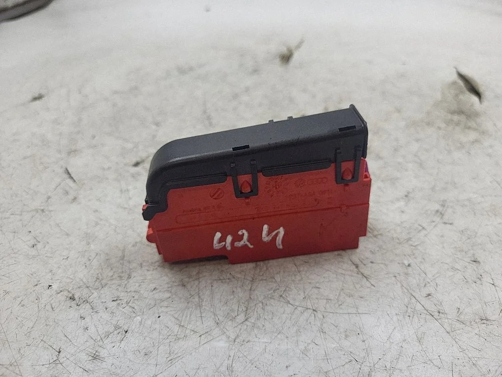 Fuse module – Audi A5 Sportback 8TA (2009-2016)