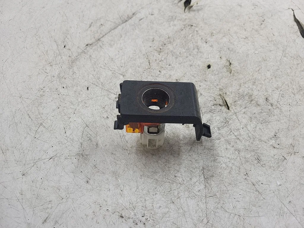 Cigarette lighter front – Audi A4 S4 B7 8E 8H (2005-2008)