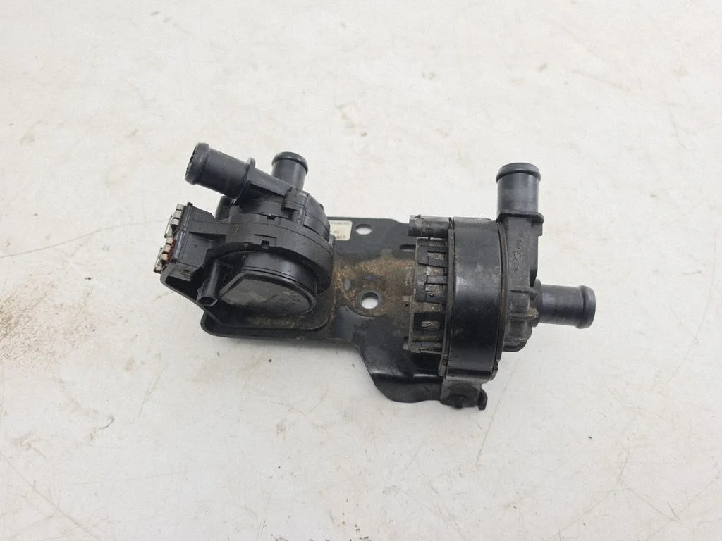 Electric auxiliary coolant/water pump 3Q0121599BC