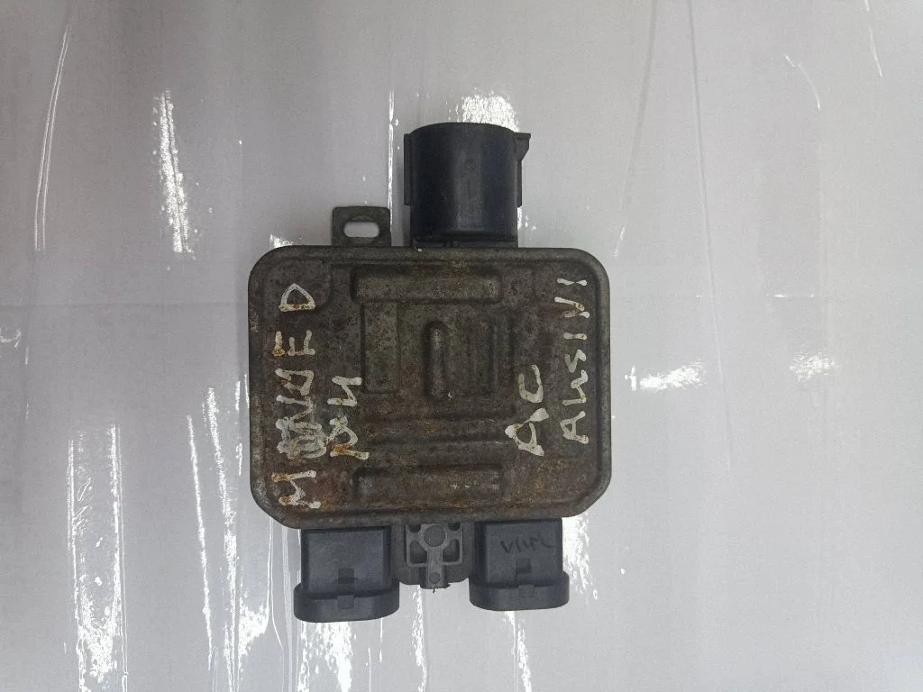 Coolant fan relay 940004105