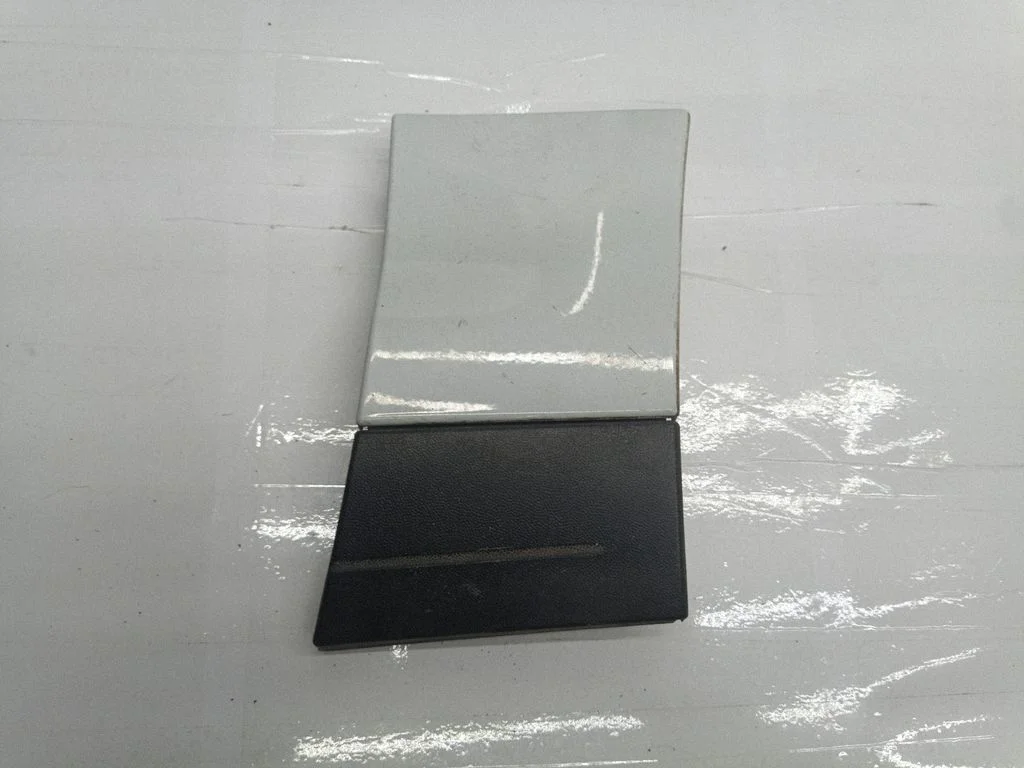 Fender trim (molding) 7P5854960D
