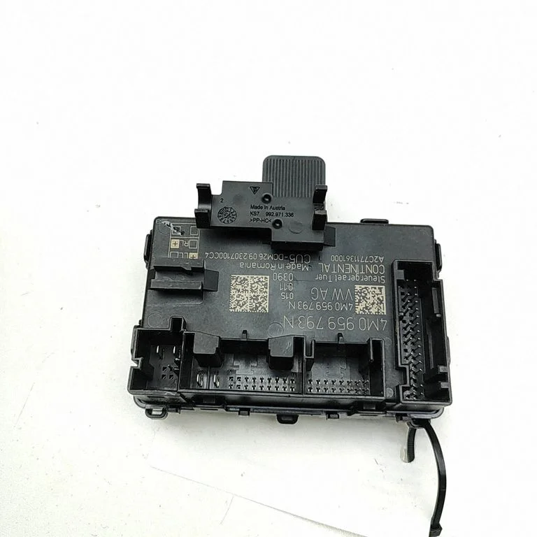 Ukseelektroonika juhtplokk – Porsche Taycan 9J1 (2019-)