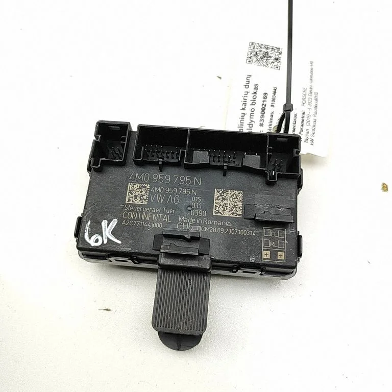 Ukseelektroonika juhtplokk – Porsche Taycan 9J1 (2019-)