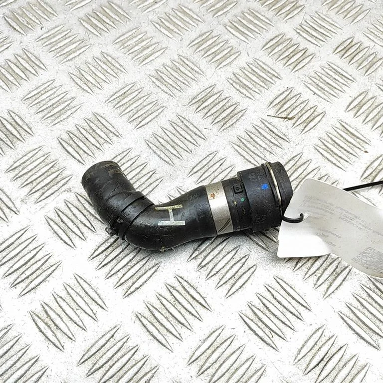 Engine coolant pipe/hose – Porsche Taycan 9J1 (2019-)
