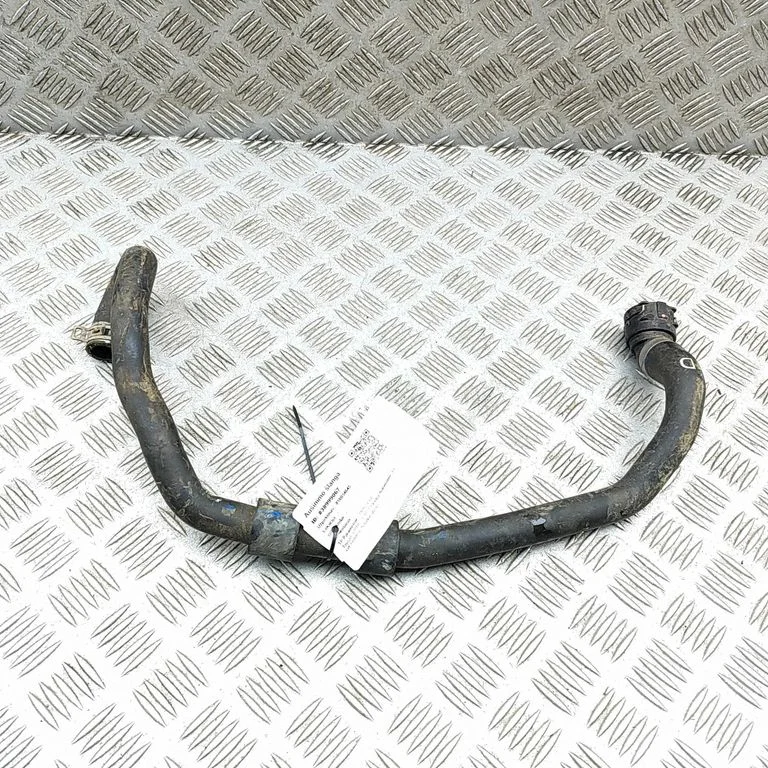 Mootori jahutusvedeliku toru / voolik – Porsche Taycan 9J1 (2019-)