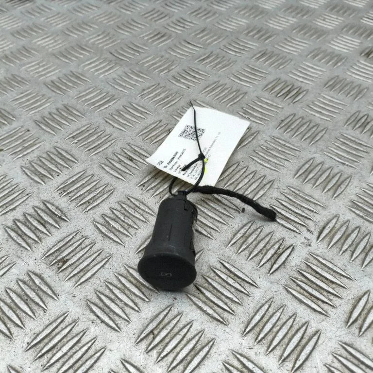 USB-pesa 32238040