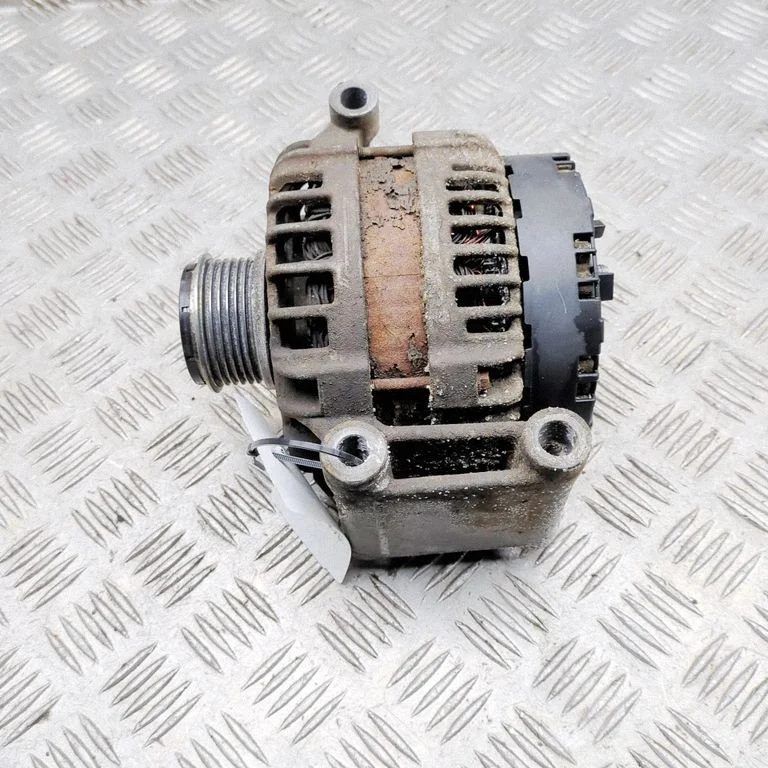 Generaator CC1T10300BD