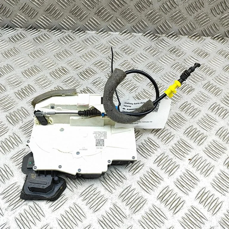 Aizmugurējo durvju slēdzene – Porsche Taycan 9J1 (2019-)