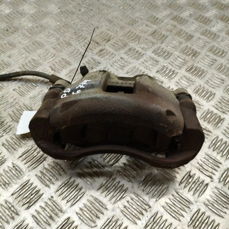 Front brake caliper 2H0615106G