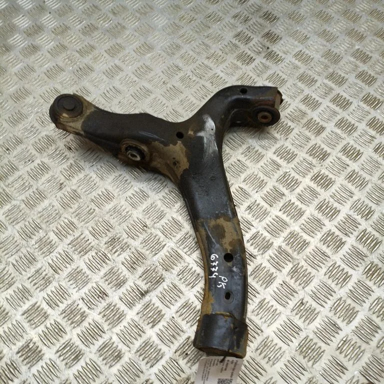 Front lower control arm/wishbone 2H0407151A