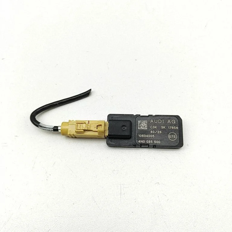 Antenn (GPS-antenn) – Porsche Taycan 9J1 (2019-)