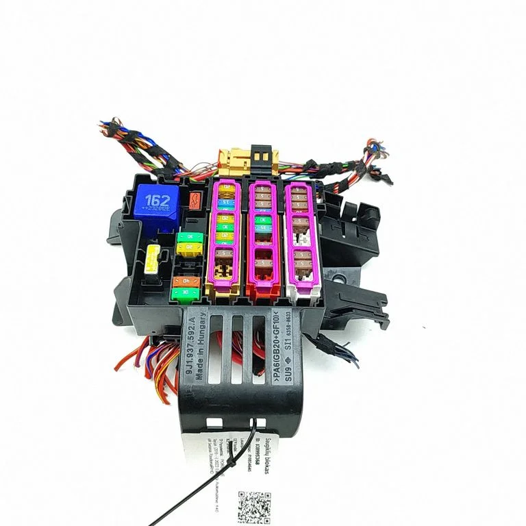 Drošinātāju bloks – Porsche Taycan 9J1 (2019-)