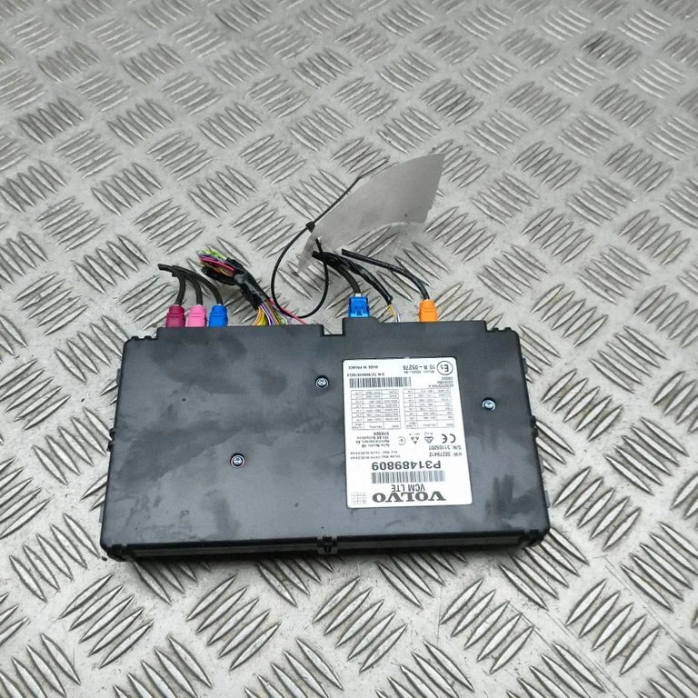 Telefoni juhtplokk 32279412