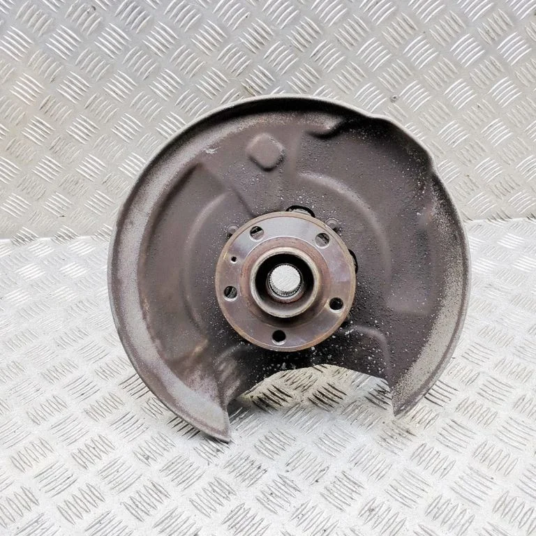 Rear wheel hub 31658529