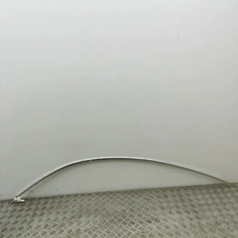 Listwa dachowa A2056730183