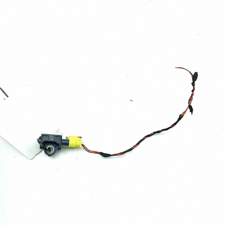Drošības spilvenu trieciena sensors – Porsche Taycan 9J1 (2019-)